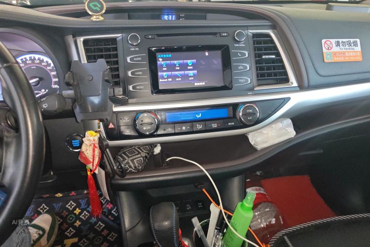 Toyota Highlander 2017 image de voiture #15