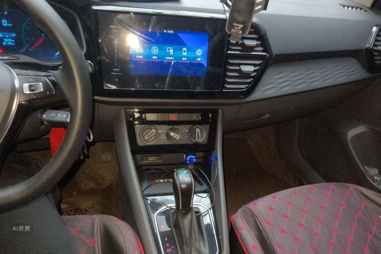 VS5 2020 car image #15
