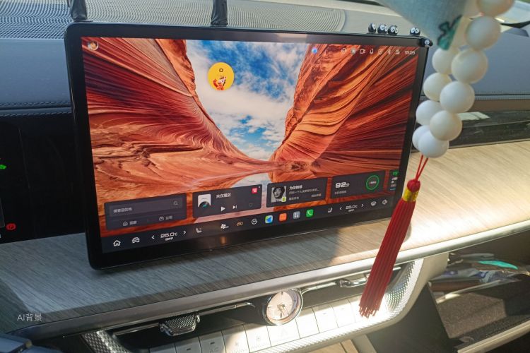 Tank 500 New Energy 2024 immagine di auto #15