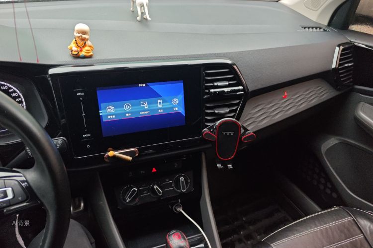VS5 2019 car image #15