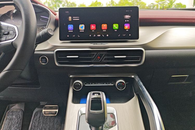 GEELY Coolray 2019 #15 GEELY Coolray 2019 car image #15