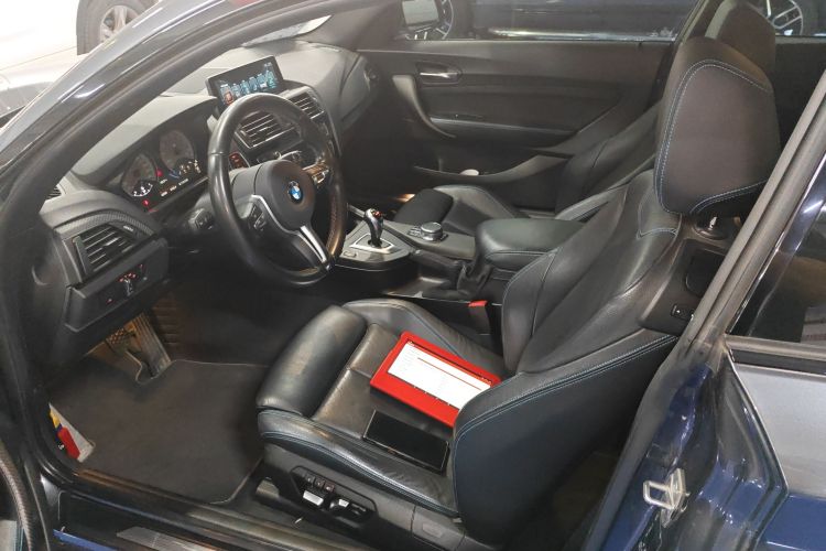 BMW M2 2017 immagine di auto #15