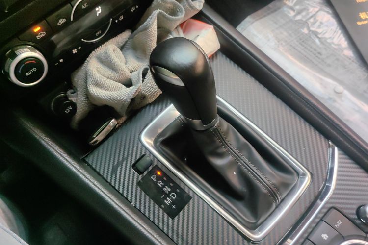 Mazda CX-5 2022 car image #15