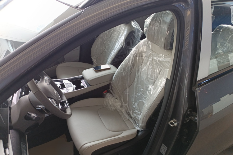 起亚 狮铂拓界 2026 汽车图片 #15