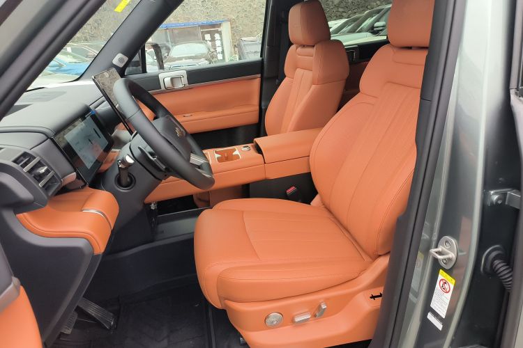 FangChengBao Tiger 7 2026 car image #15