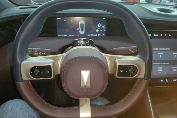 Avatr 11 2025 изображение автомобиля #15