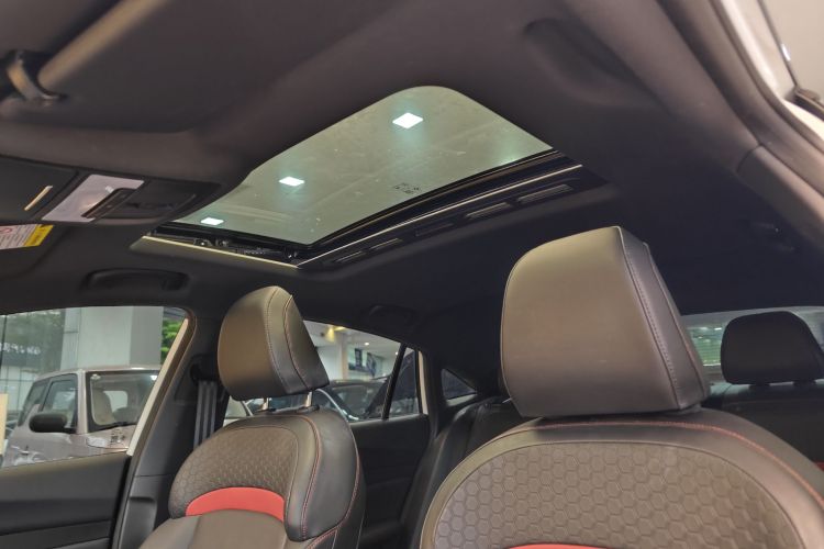 5 2024 car image #15