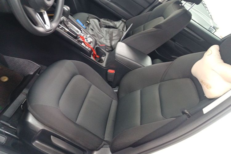 Mazda CX-5 2025 car image #15