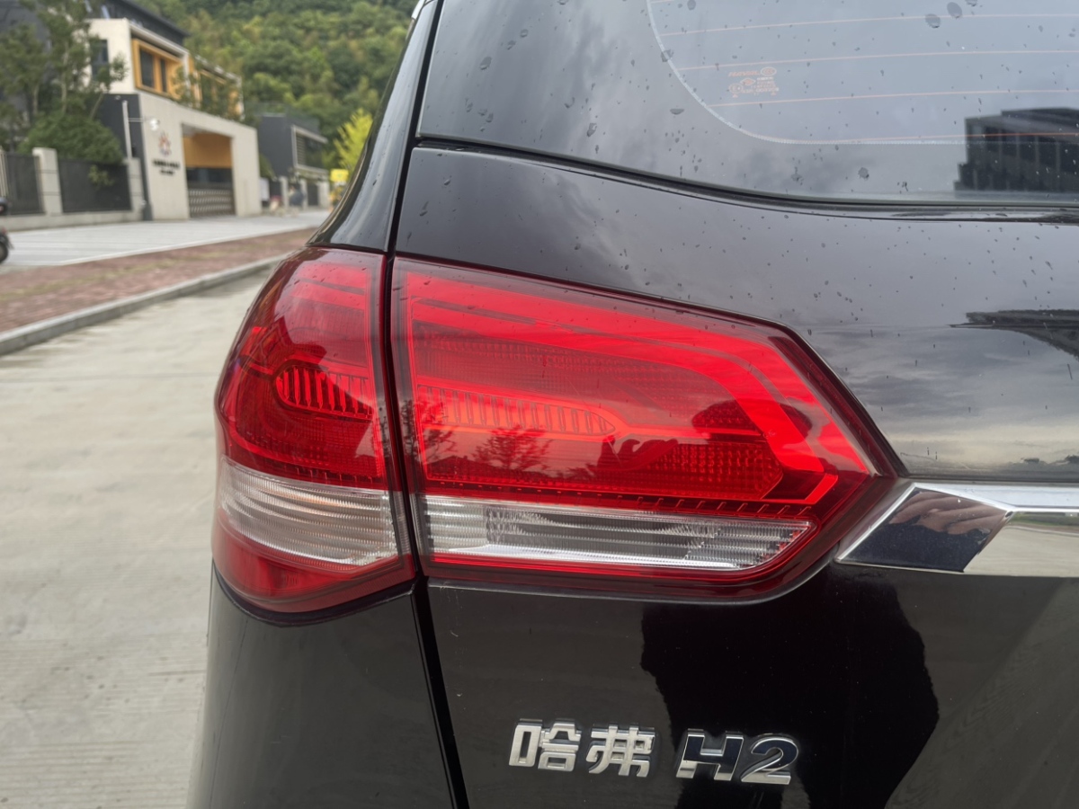 Haval H2 2018 car image #15