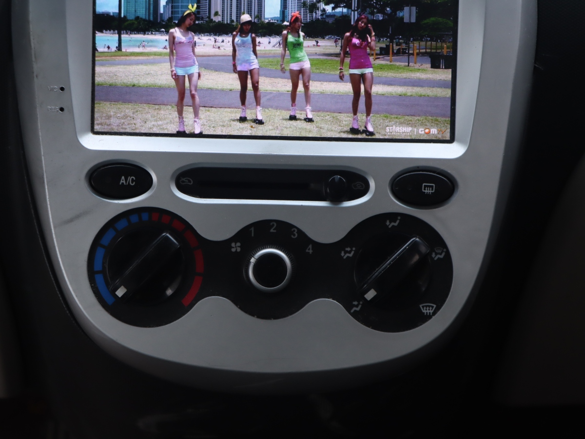 Changan BenBen MINI 2017 #15 Changan BenBen MINI 2017 car image #15