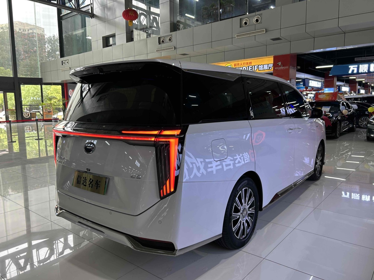 GAC Trumpchi E9 2023 #15 GAC Trumpchi E9 2023 car image #15