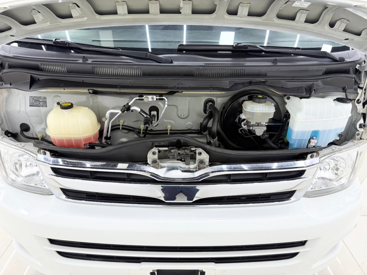 Toyota Hiace 2010 #15 Toyota Hiace 2010 immagine di auto #15