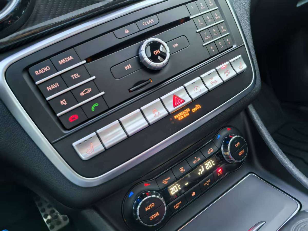 Mercedes-Benz GLA AMG 2019 #15 Mercedes-Benz GLA AMG 2019 car image #15