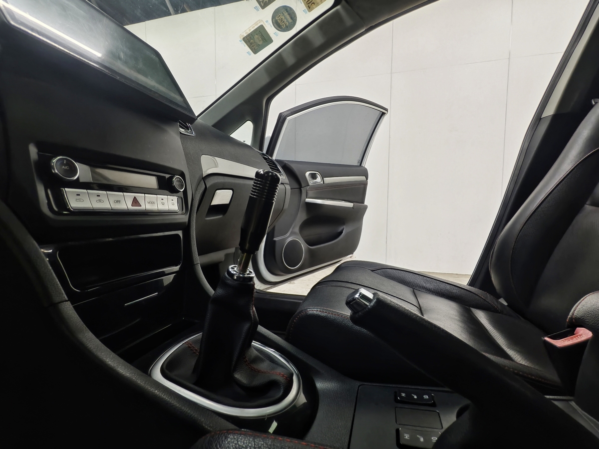 Great Wall C50 2014 car image #15