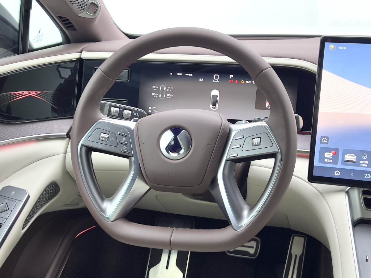 Denza Z9GT 2024 car image #15