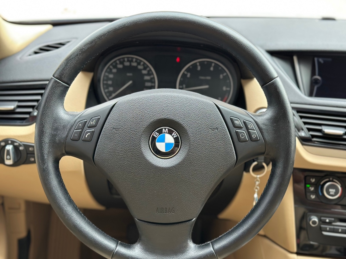 BMW X1 (Imported) 2013 imagen de coche #15