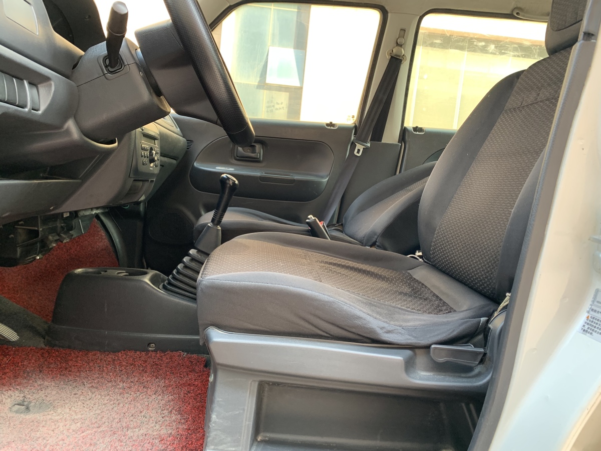 Suzuki Wagon R 2017 изображение автомобиля #15