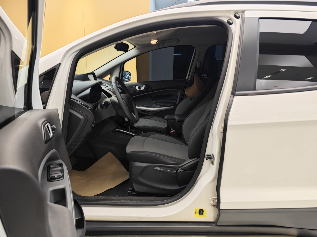 Ford EcoSport 2015 car image #15