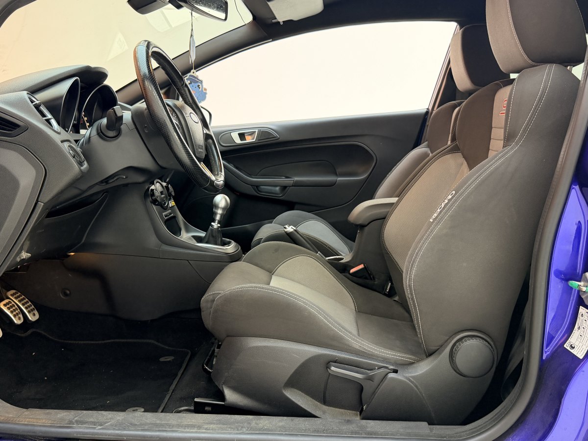 Ford Fiesta (Imported) 2013 #15 Ford Fiesta (Imported) 2013 car image #15