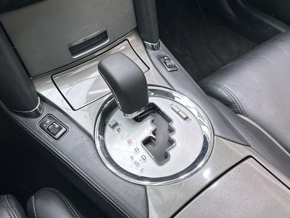 Toyota Reiz 2008 immagine di auto #15