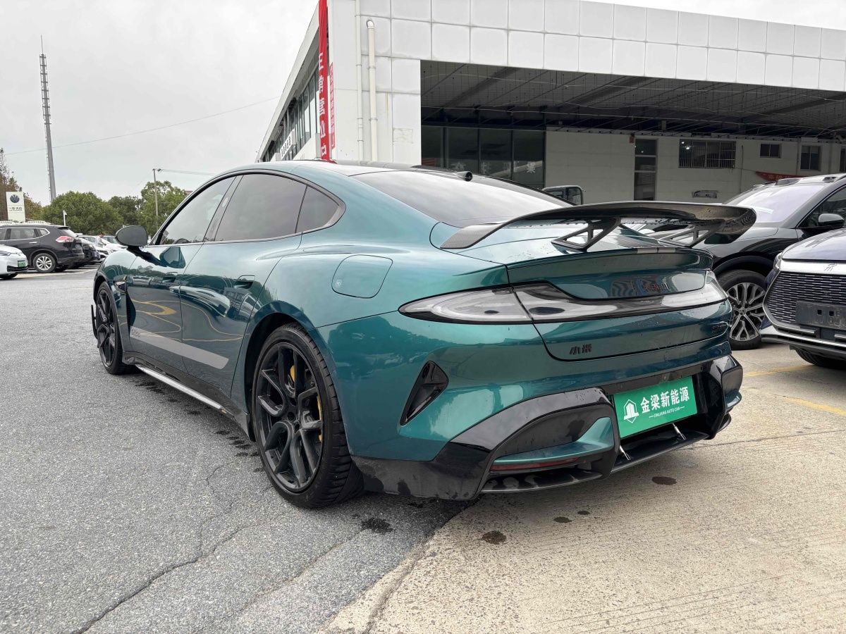 小米汽车 小米SU7 Ultra 2025 汽车图片 #15