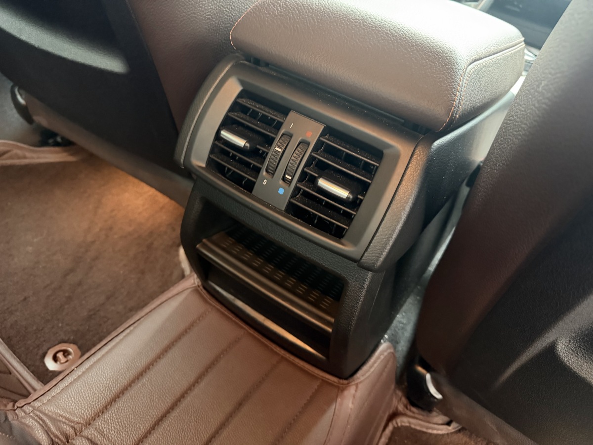 BMW X4 2018 imagen de coche #15