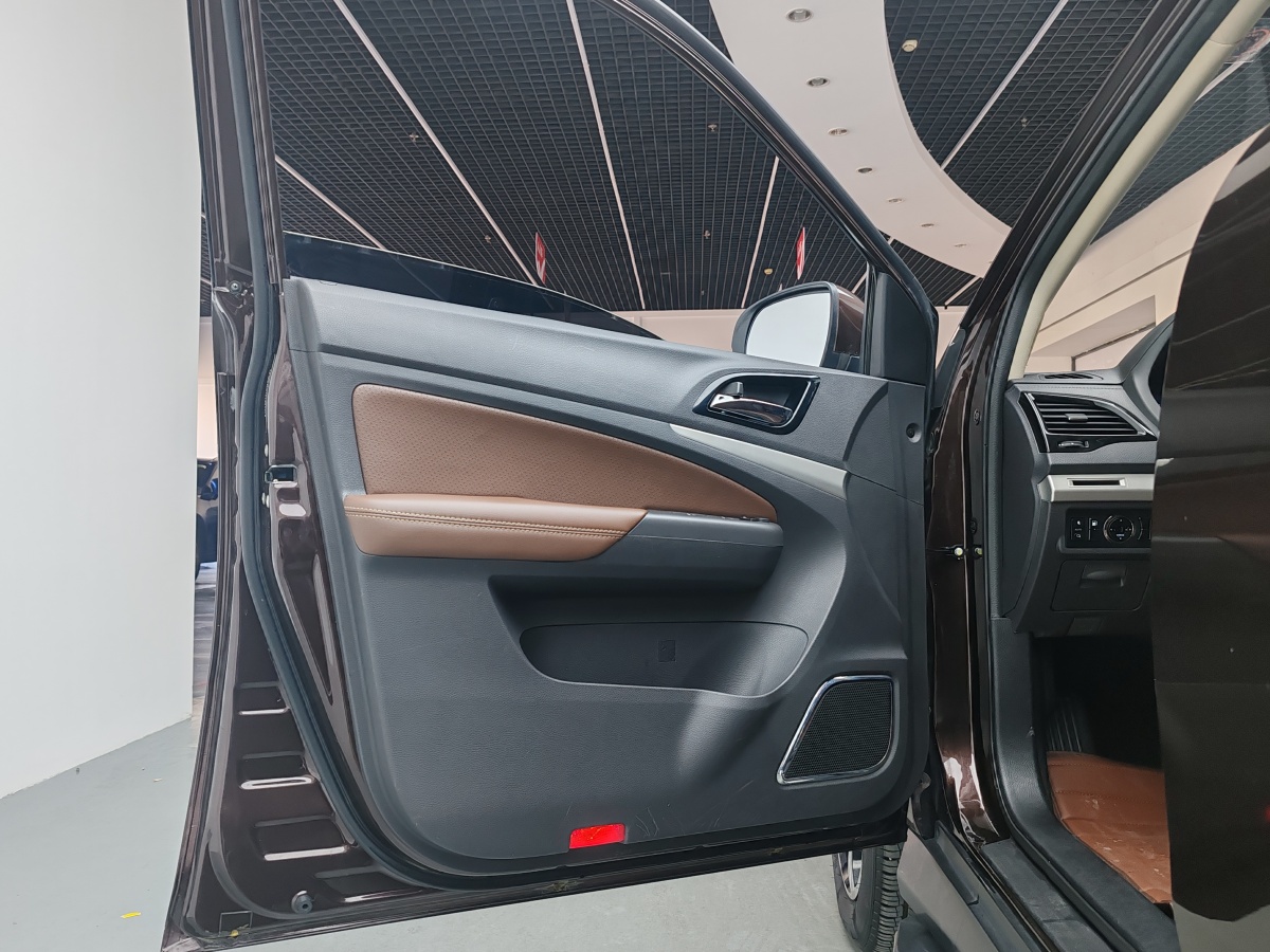 BYD S7 2015 car image #15