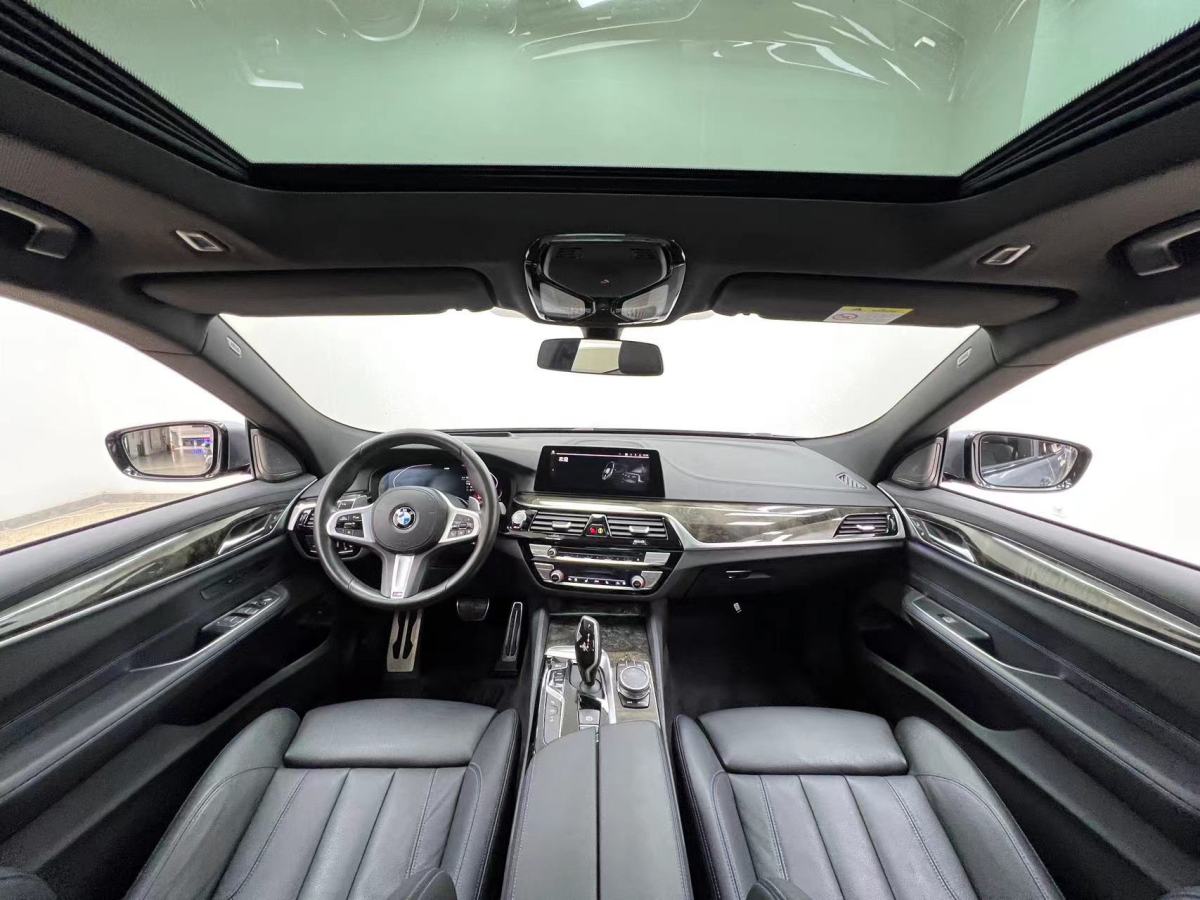 BMW 6 Series GT 2020 immagine di auto #15