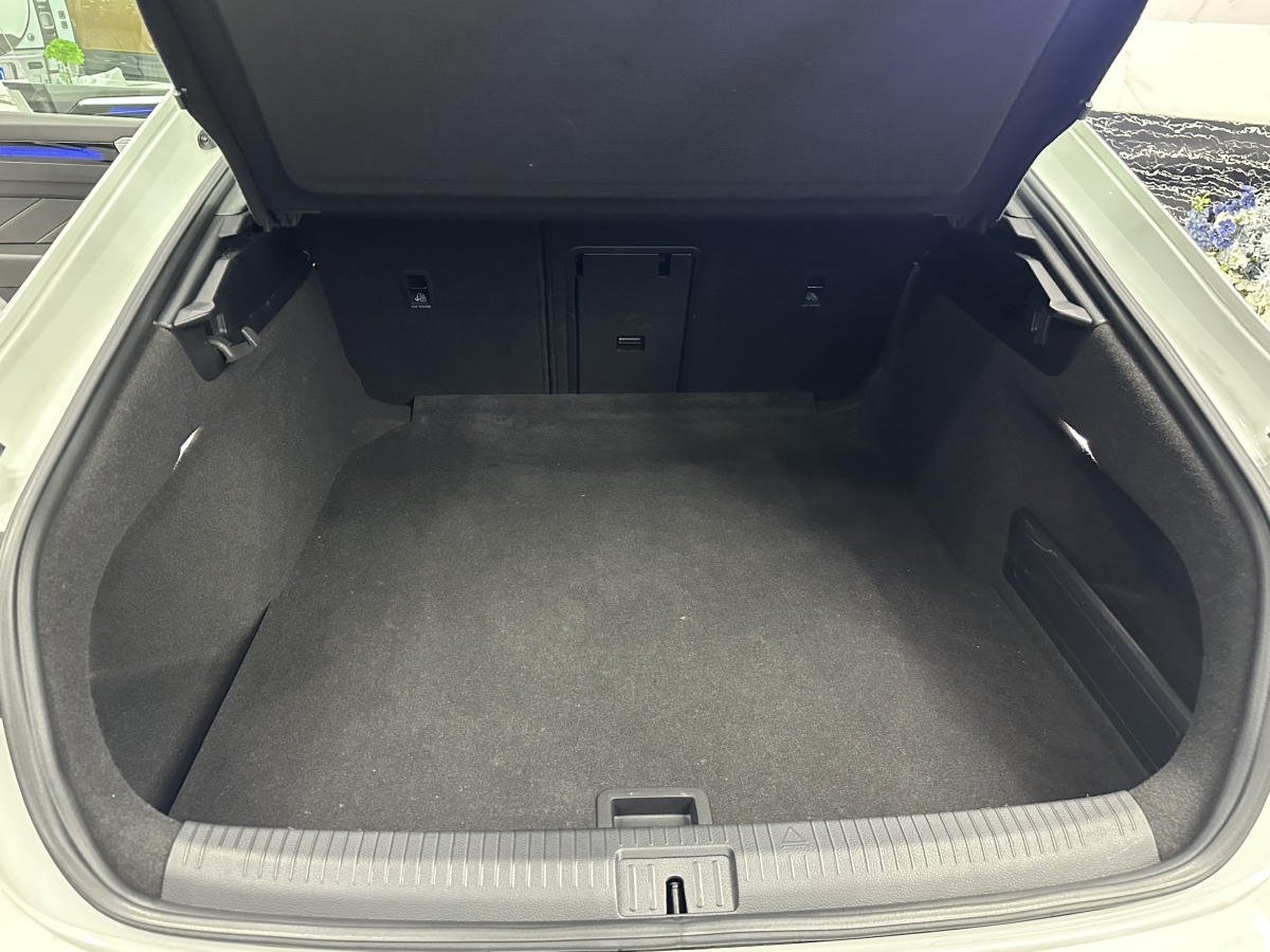 Volkswagen CC 2023 #15 Volkswagen CC 2023 car image #15