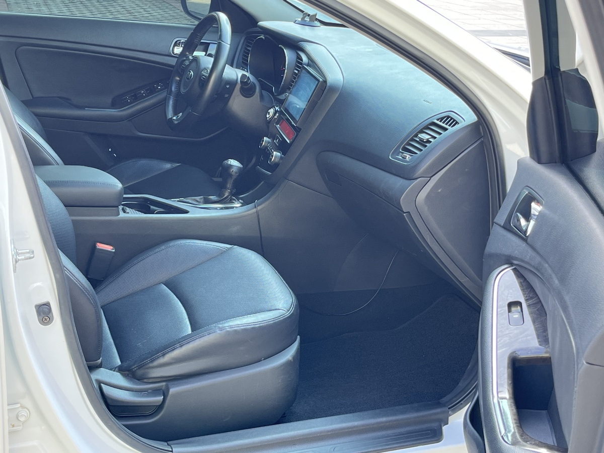 Kia K5 (Imported) 2015 immagine di auto #15