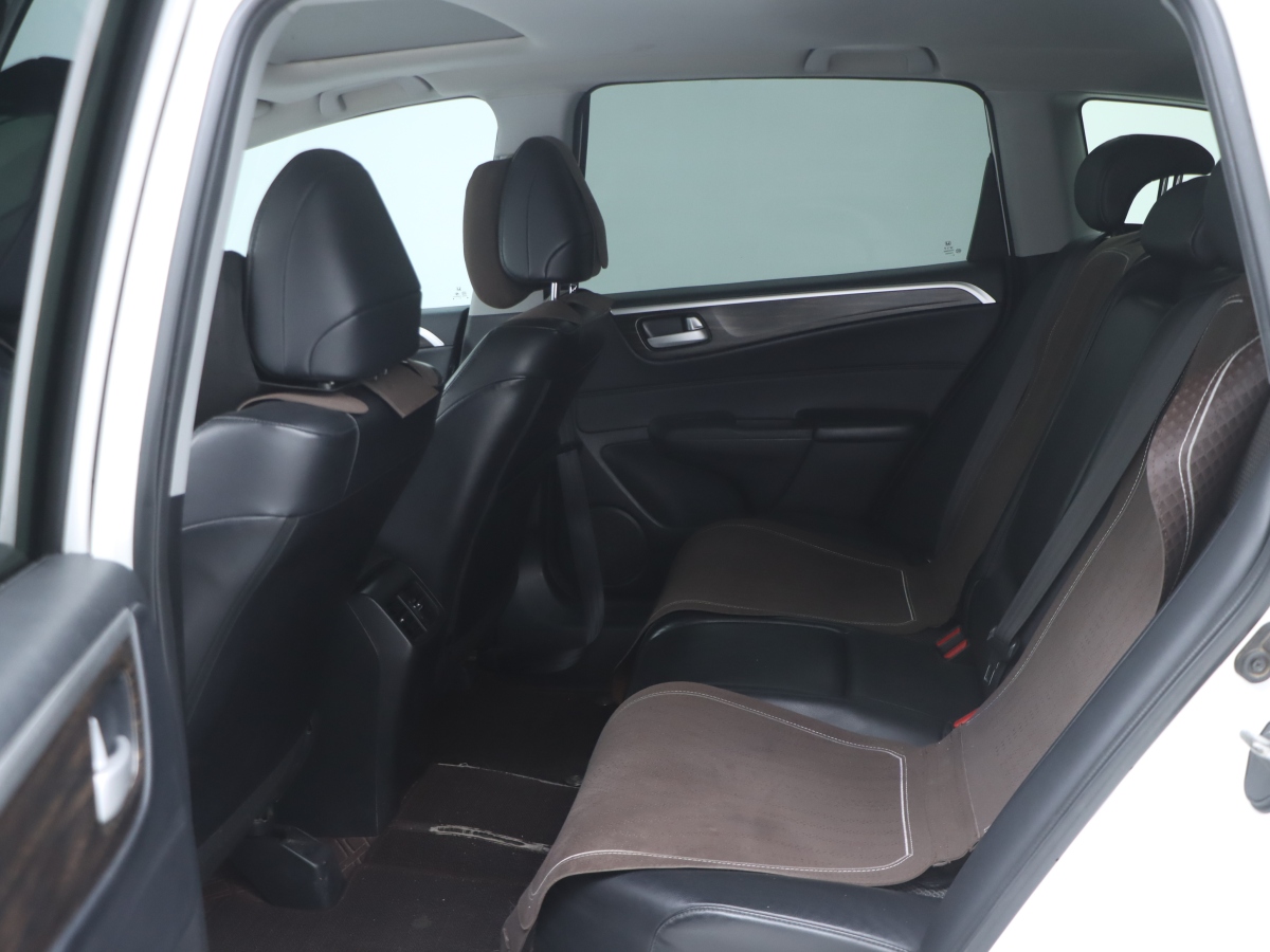 Honda Jade 2018 car image #15