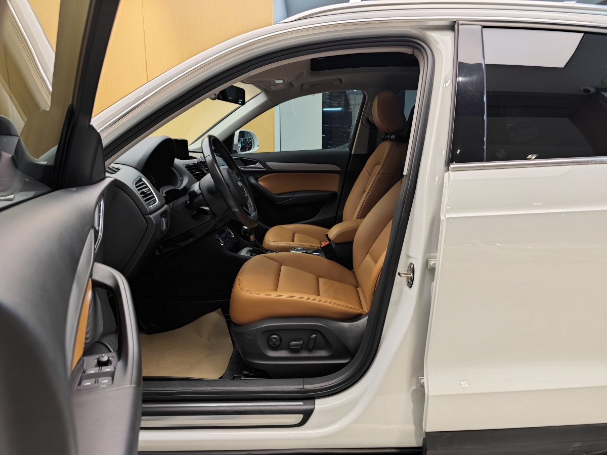 Audi Q3 (Imported) 2015 car image #15