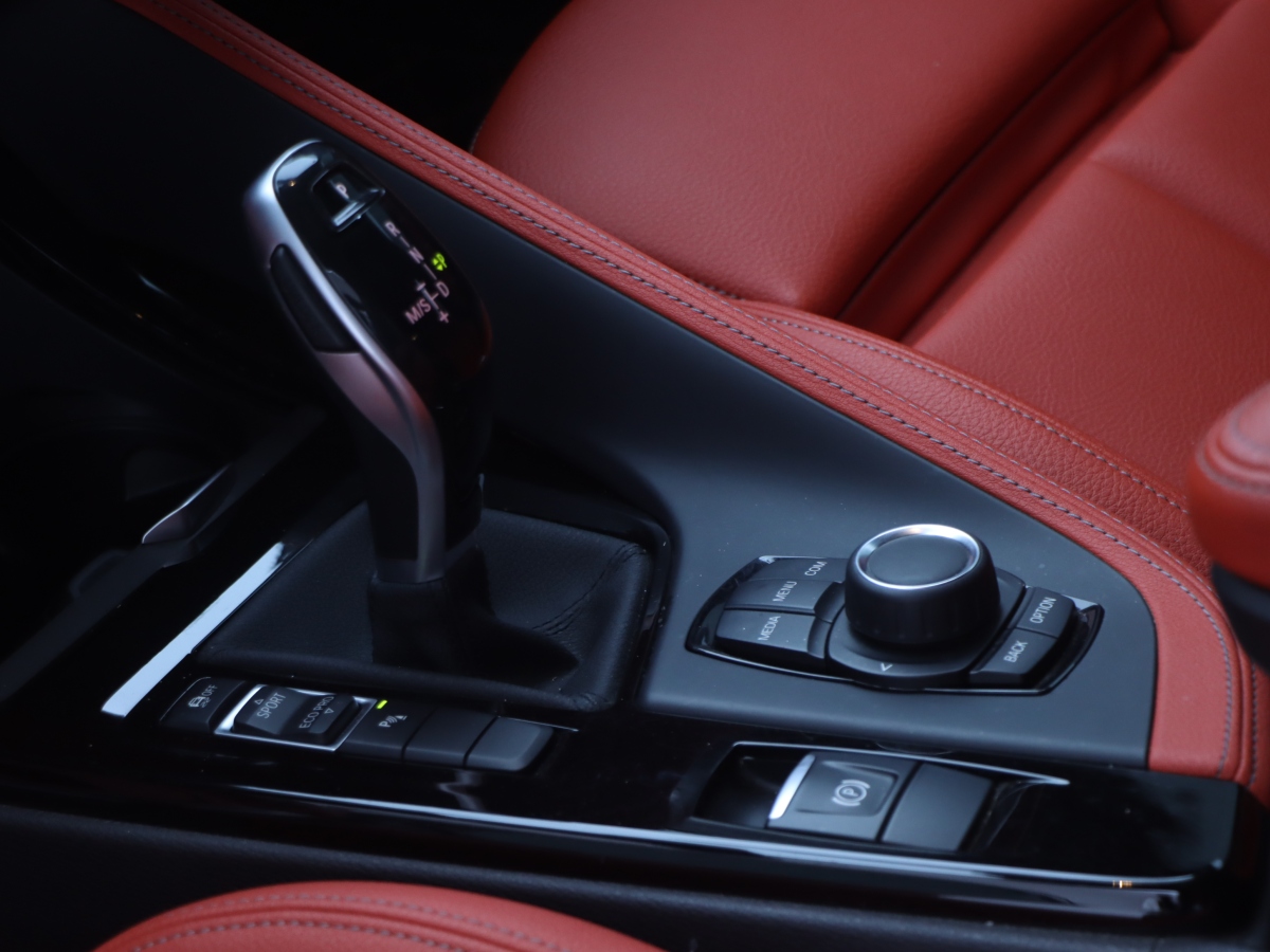 BMW X2 2020 car image #15