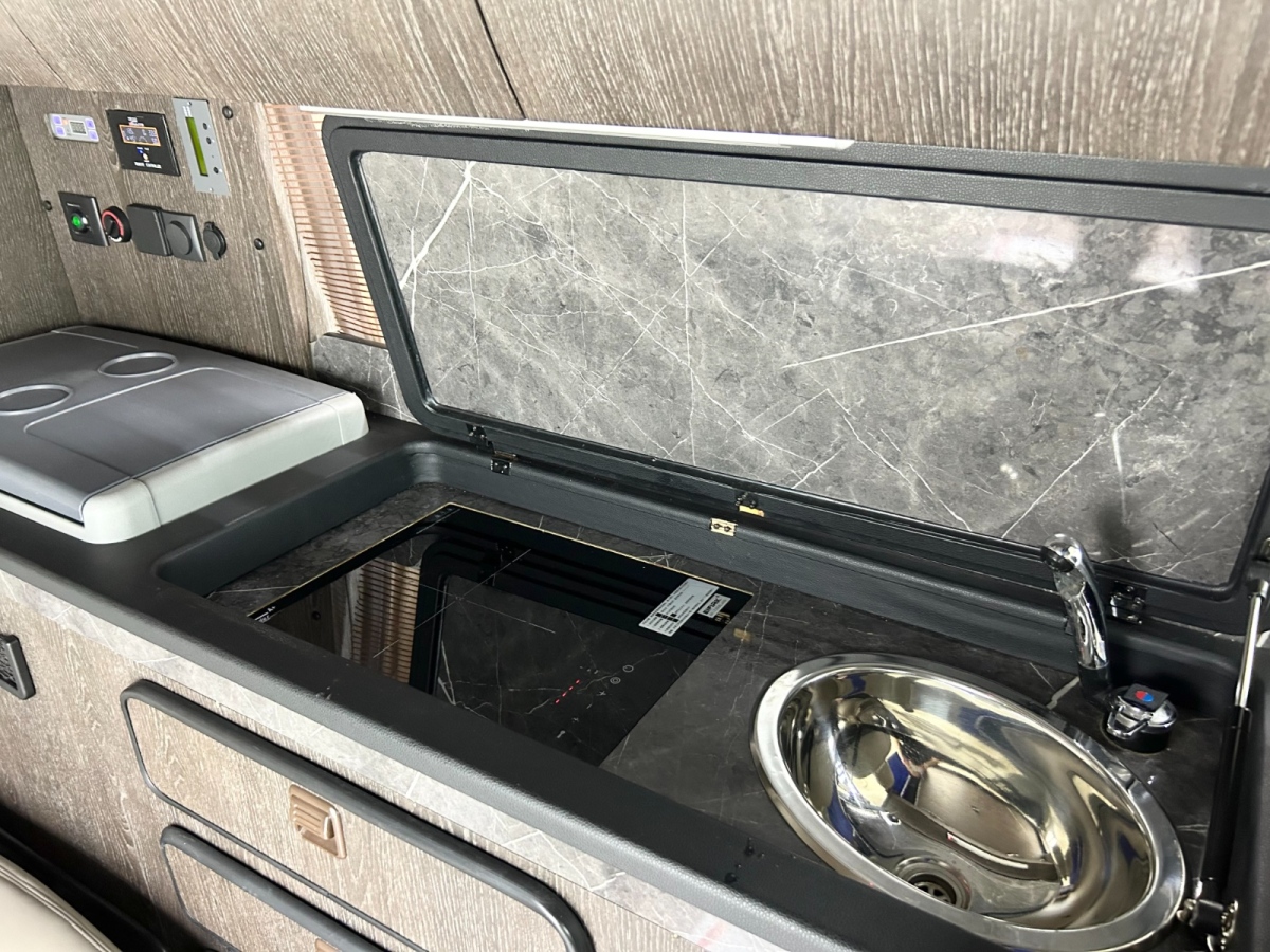 Ford Tourneo 2018 car image #15