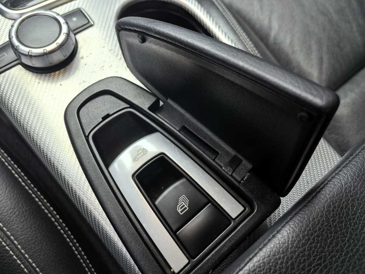 Mercedes-Benz SLC Class 2019 #15 Mercedes-Benz SLC Class 2019 car image #15