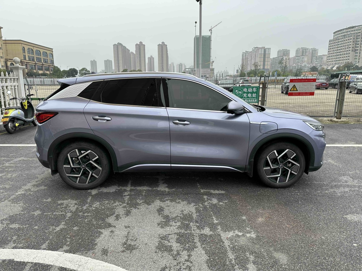 BYD Yuan 2023 car image #15