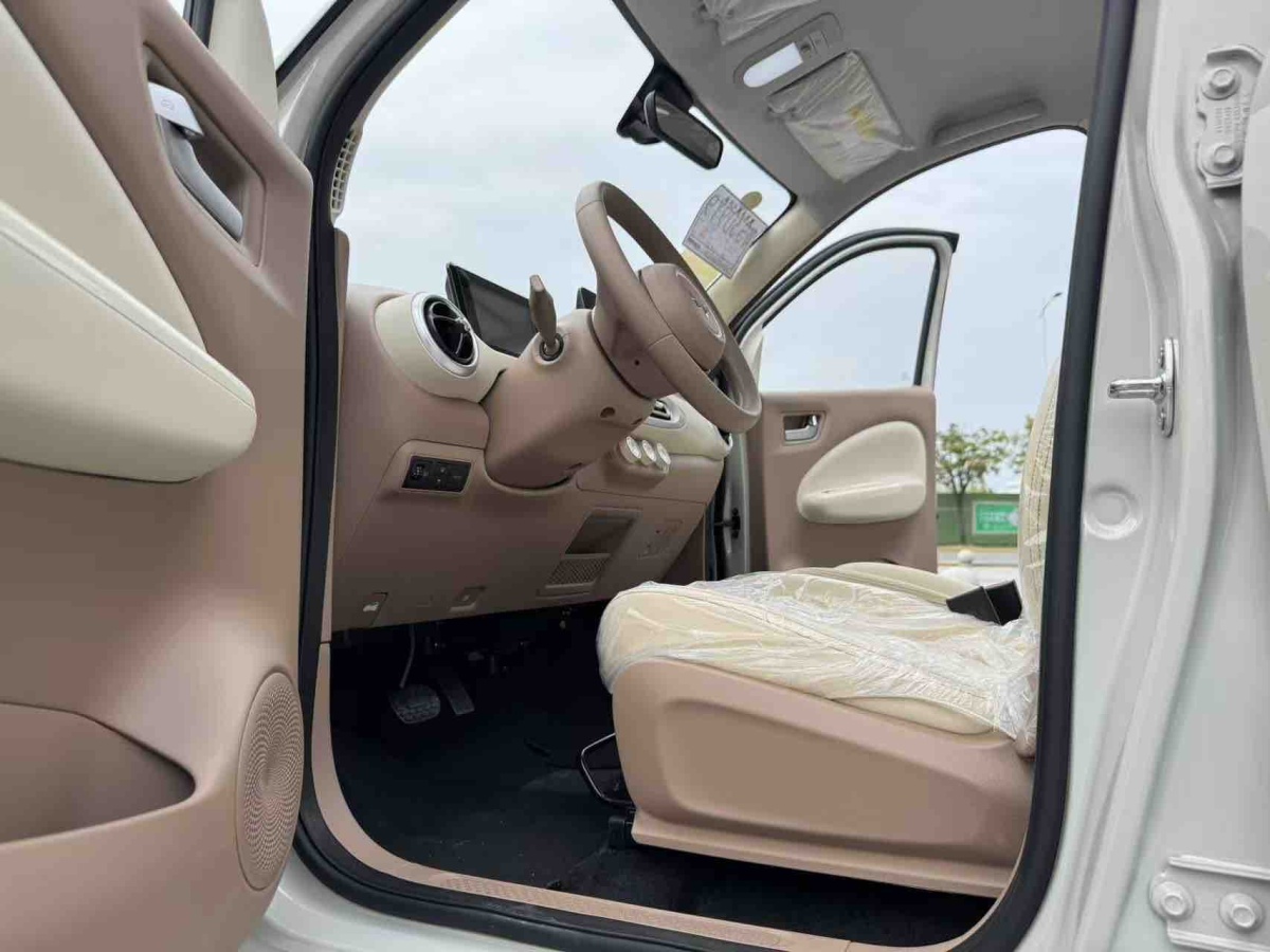Wuling Hongguang MINI EV 2025 car image #15
