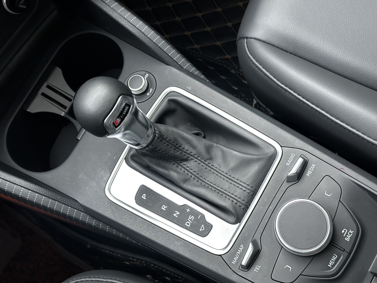 奥迪 奥迪Q2L 2019 汽车图片 #15