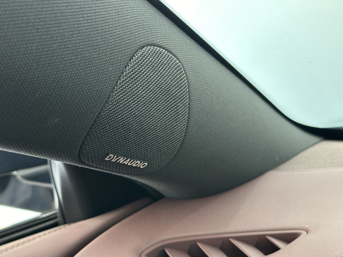 BYD Seal 07 DM-i 2025 car image #15