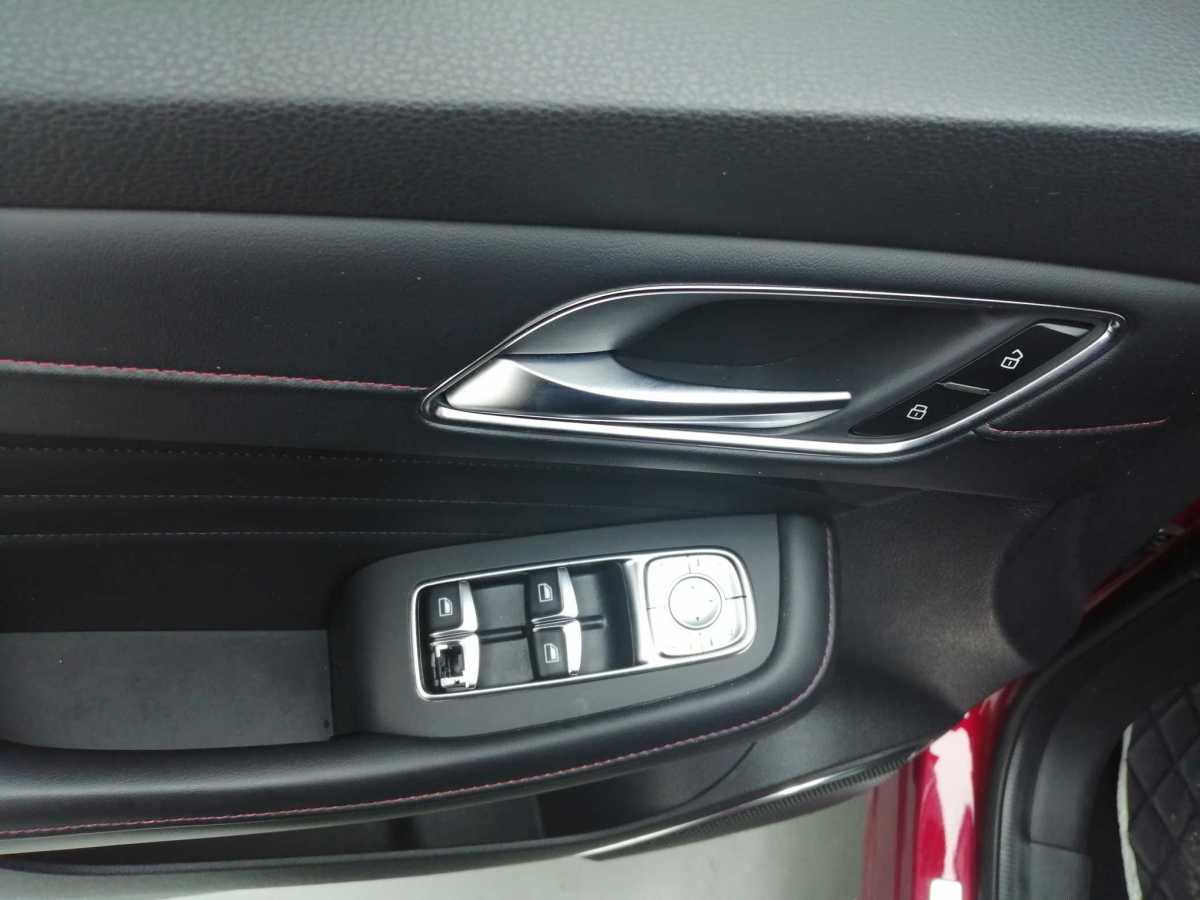 MG HS 2019 car image #15