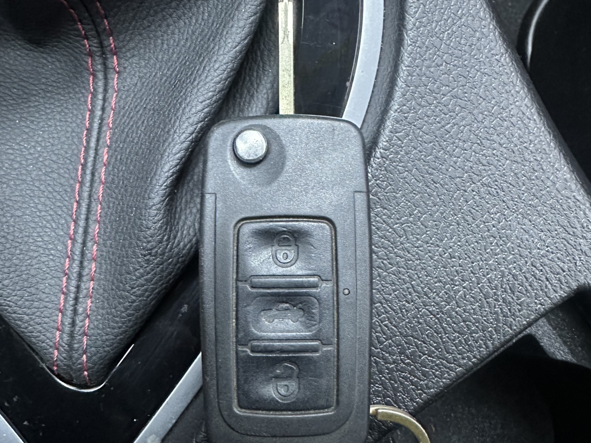 Great Wall C50 2015 car image #15