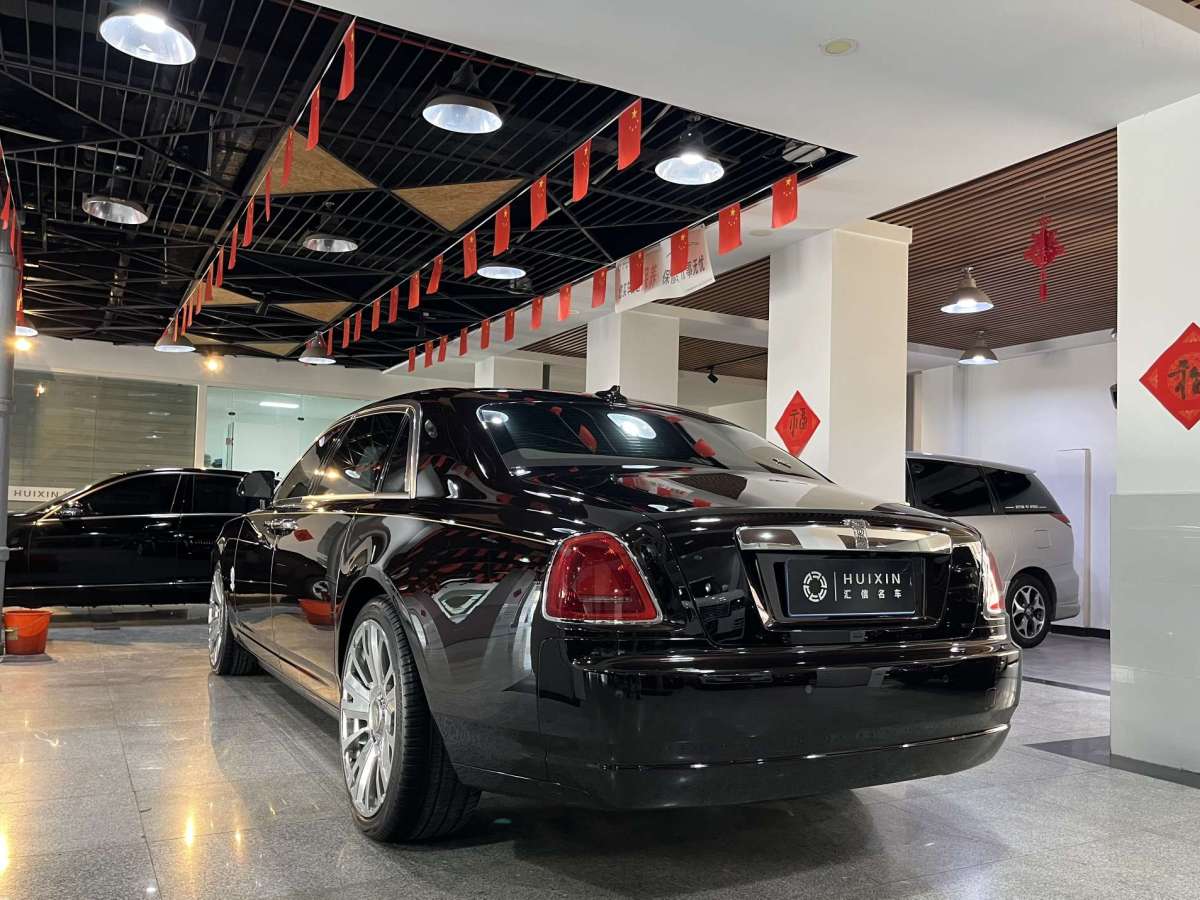 劳斯莱斯 古思特 2016 汽车图片 #15