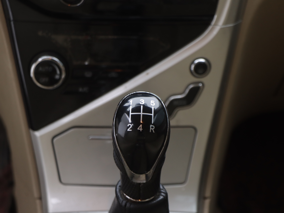 Great Wall C30 2013 #15 Great Wall C30 2013 imagen de coche #15