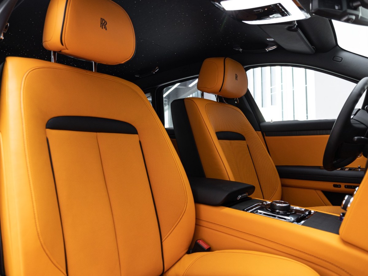 劳斯莱斯 古思特 2022 汽车图片 #15