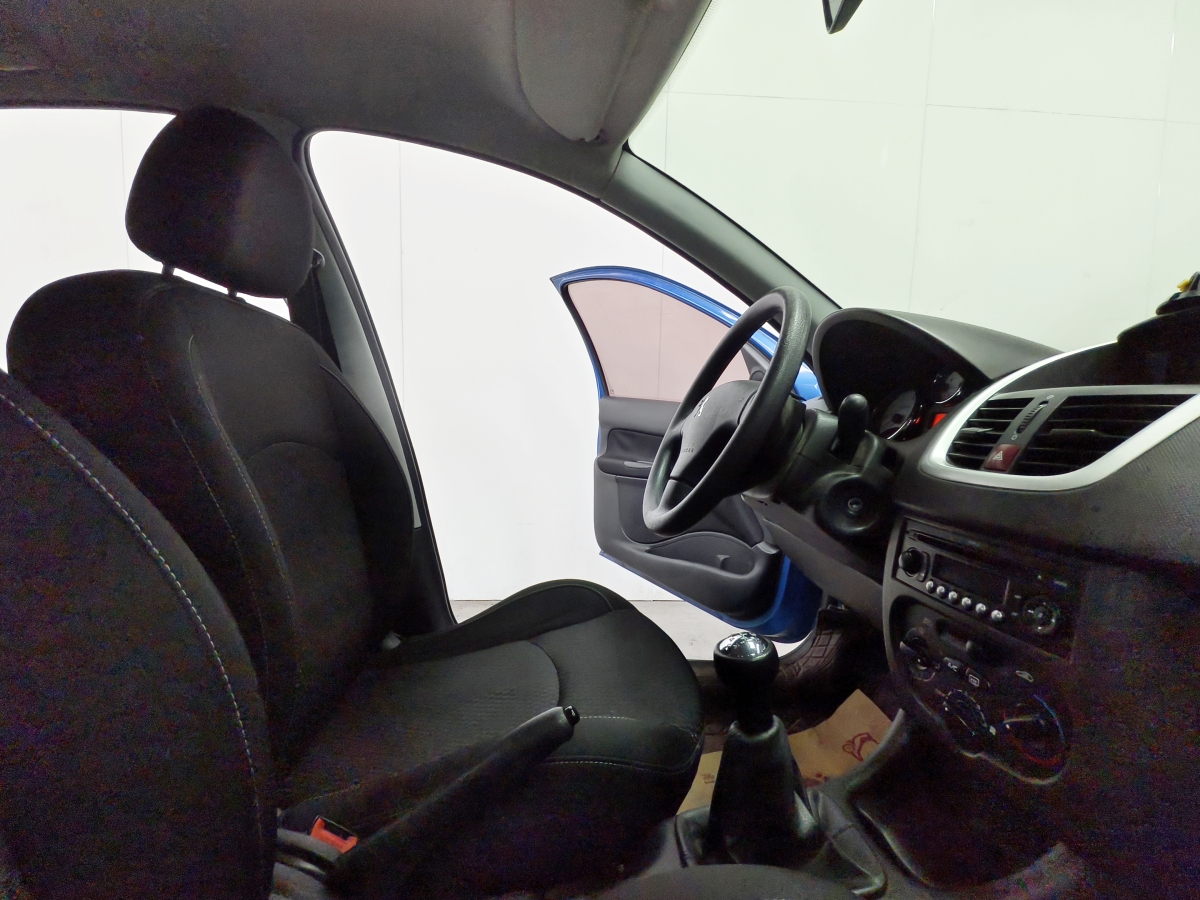 标致 标致207 2014 汽车图片 #15