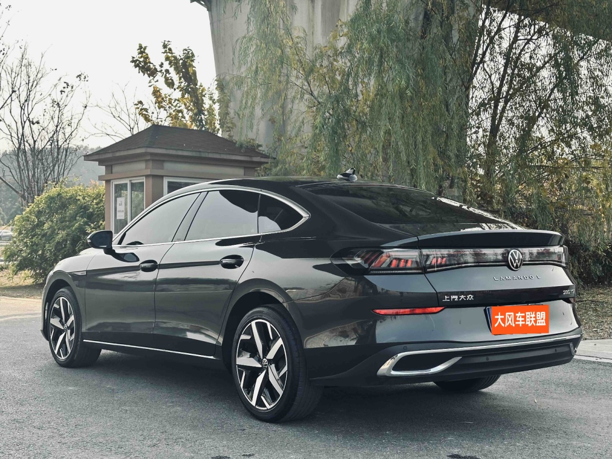 Volkswagen Lamando 2025 immagine di auto #15