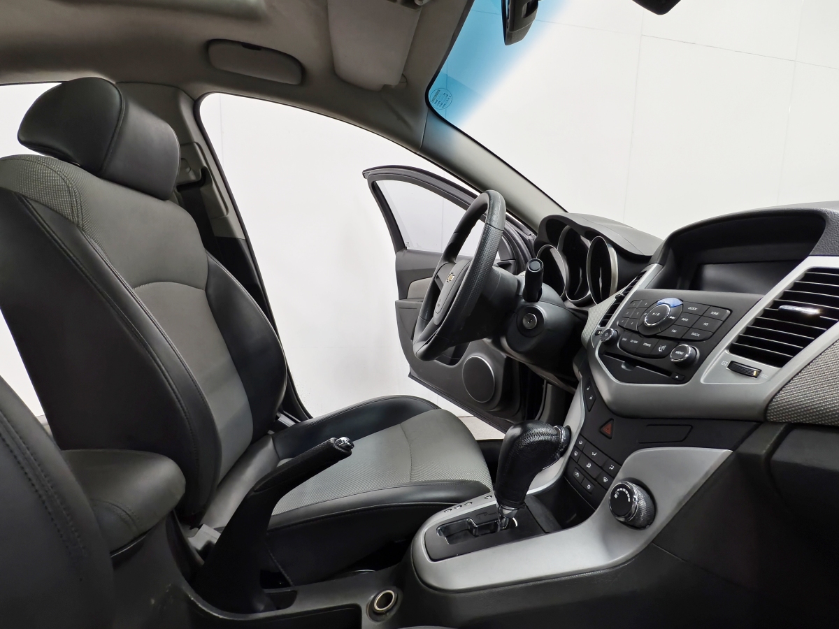 Chevrolet Cruze 2014 car image #15