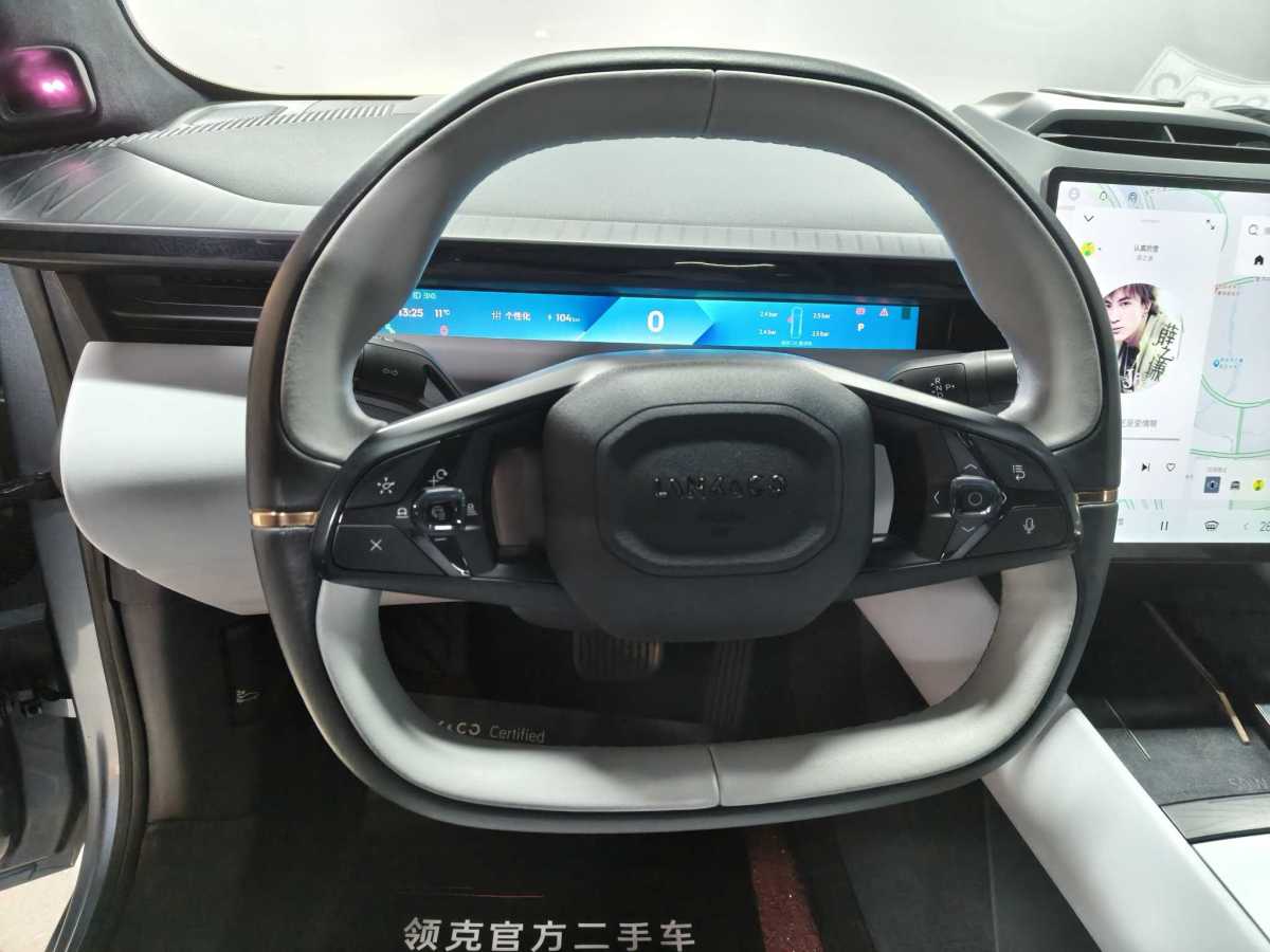 Lynk & Co Z10 2024 car image #15