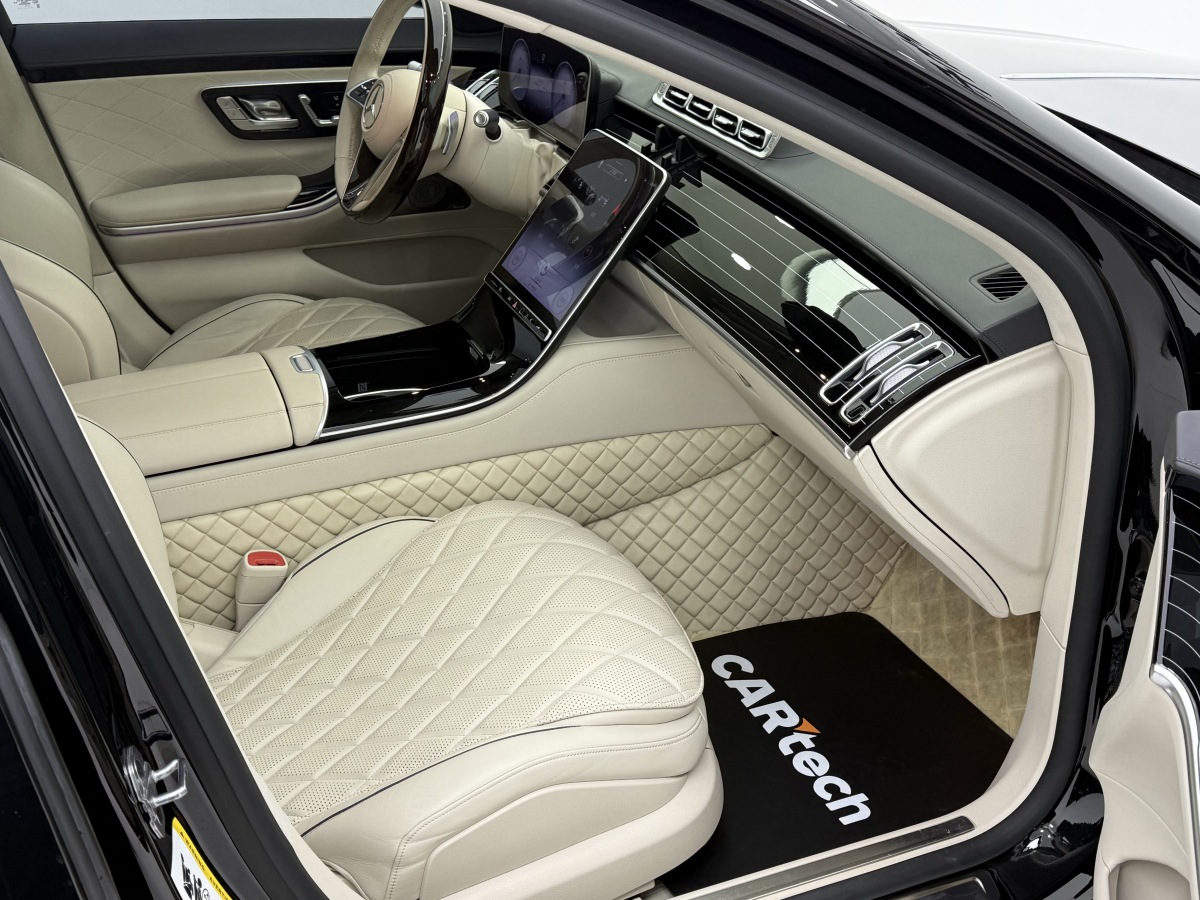 Mercedes-Benz Maybach S Class 2023 car image #15