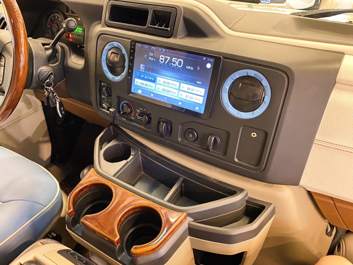 Ford 2019 #15 Ford 2019 car image #15